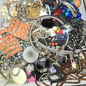 Craft Junk Jewelry Lot Broken Bead Vintage Modern Stone Wood Tangled Tarnished